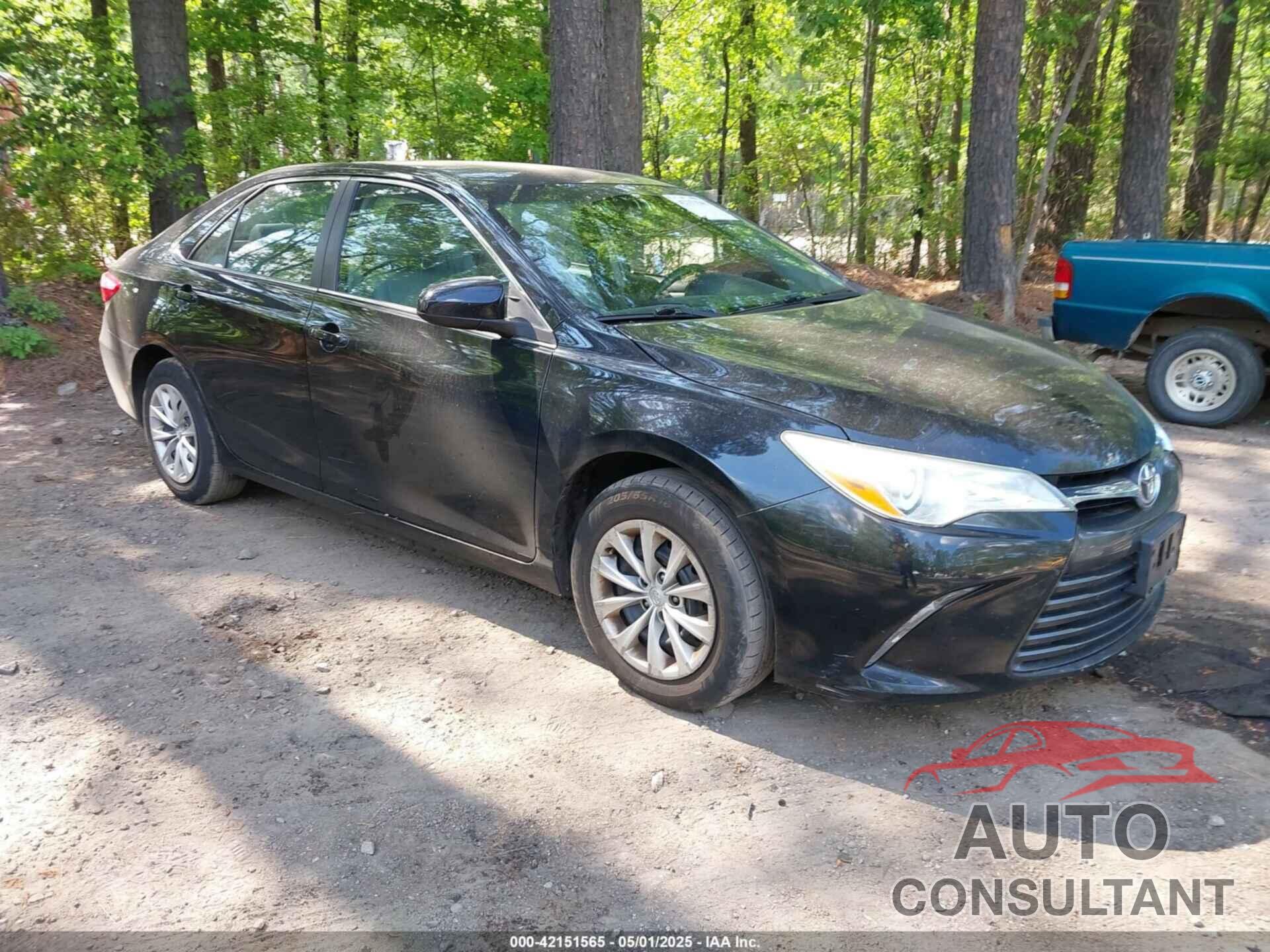 TOYOTA CAMRY 2015 - 4T4BF1FK8FR454330