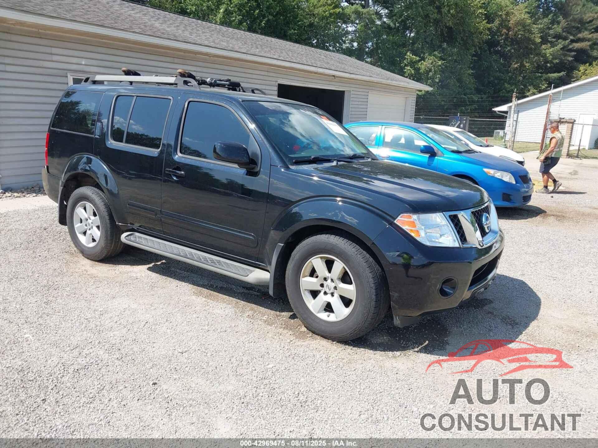 NISSAN PATHFINDER 2011 - 5N1AR1NB7BC625261