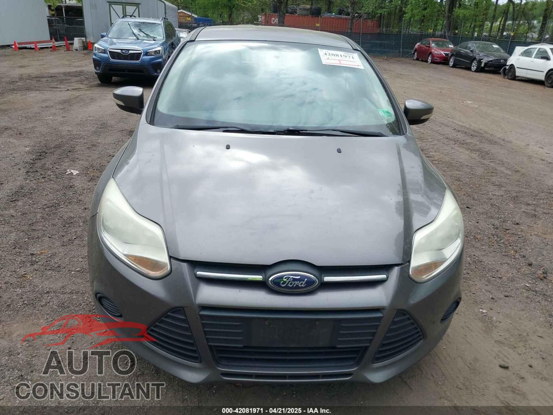 FORD FOCUS 2014 - 1FADP3K28EL280100