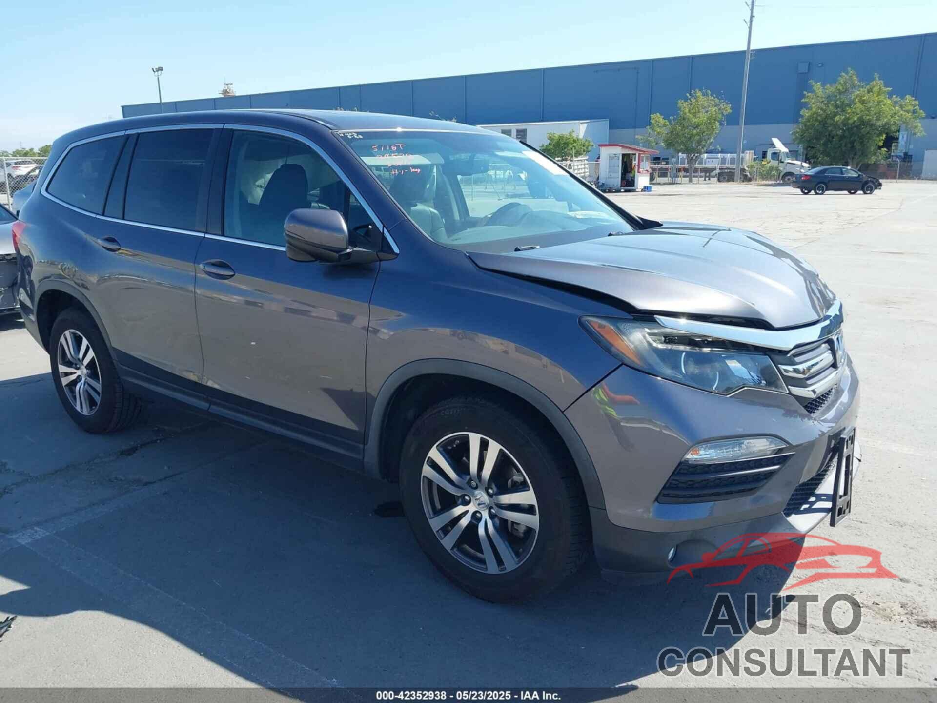HONDA PILOT 2017 - 5FNYF5H52HB030869