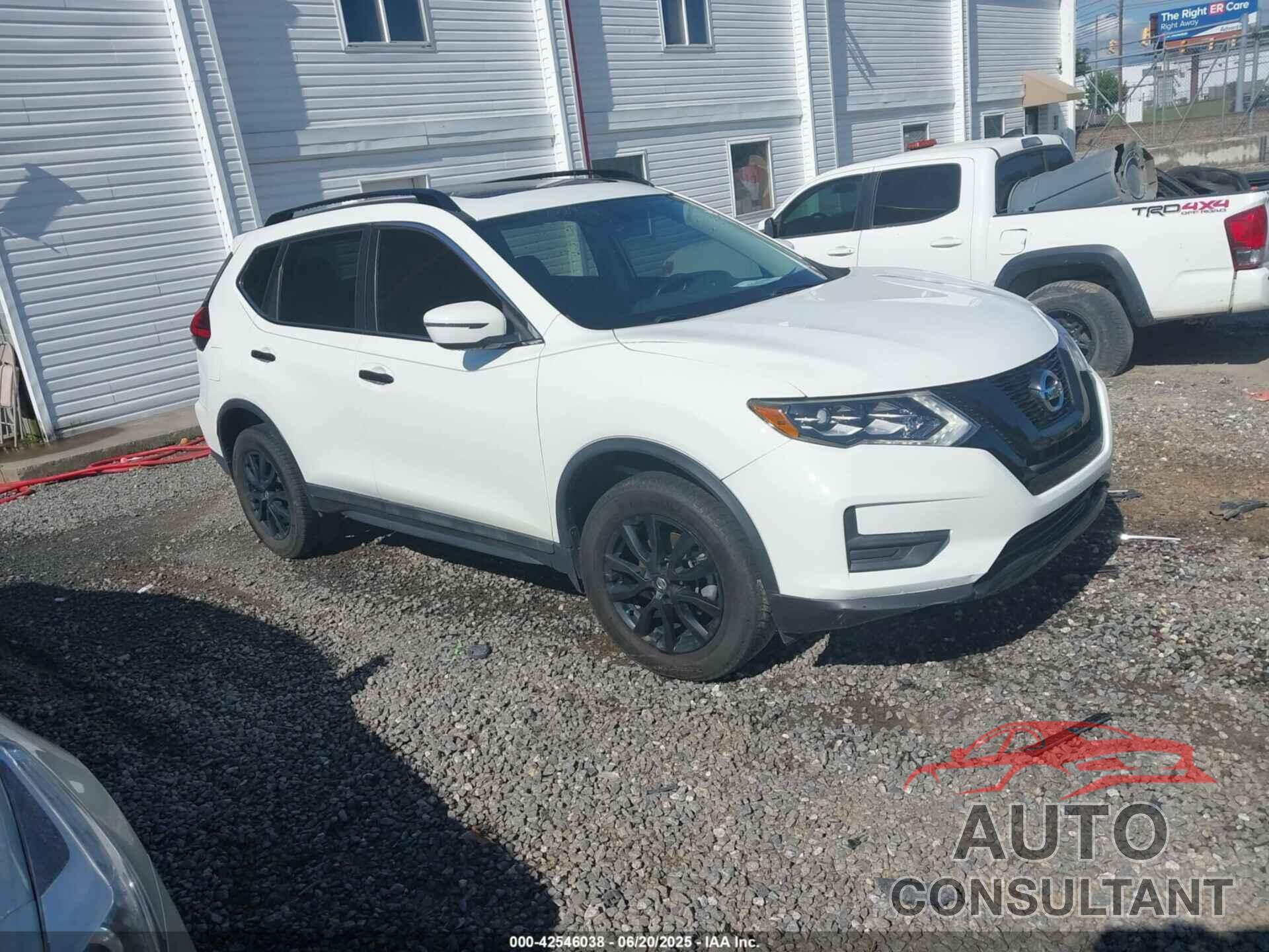 NISSAN ROGUE 2017 - 5N1AT2MV0HC768550