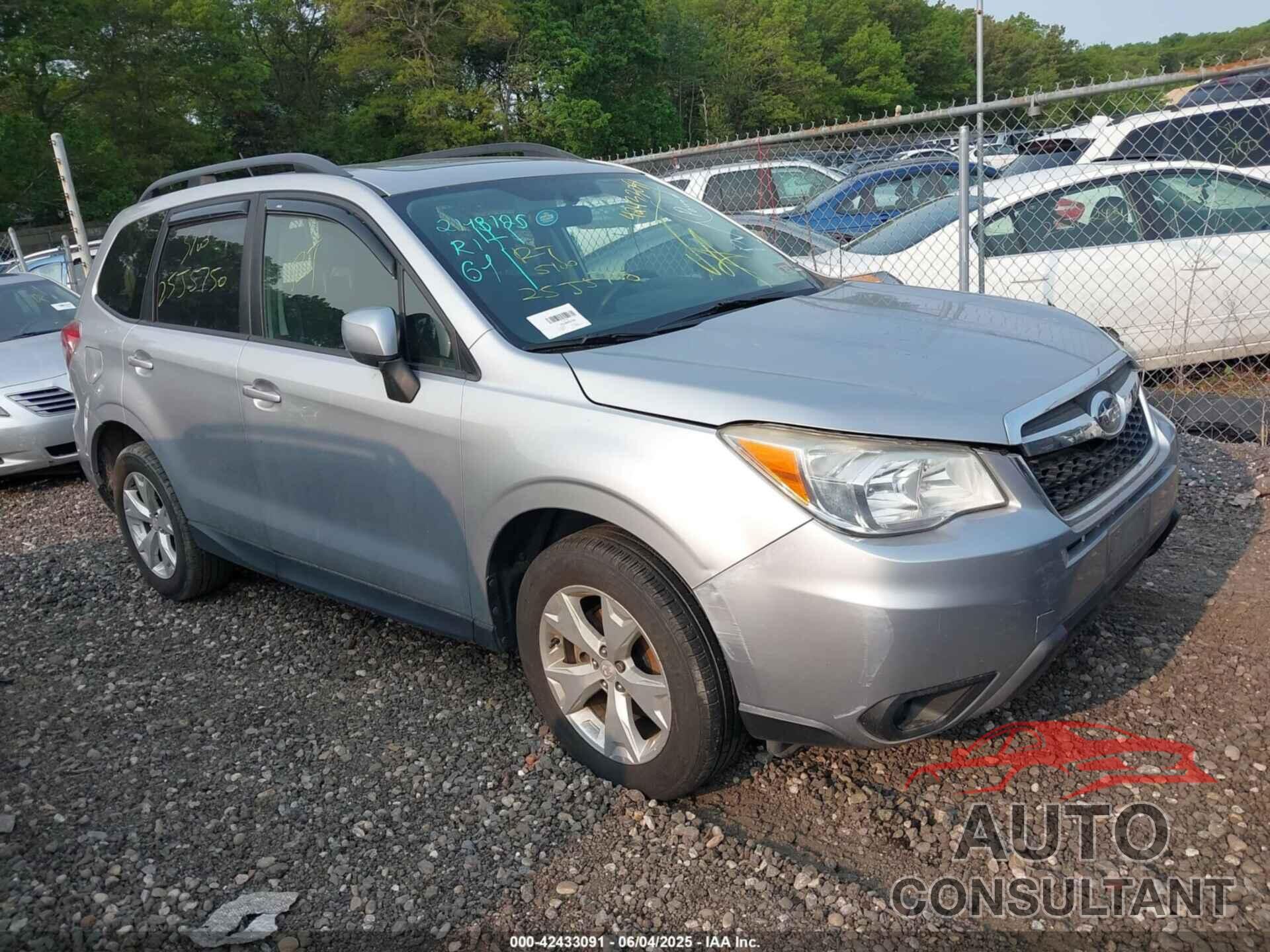 SUBARU FORESTER 2015 - JF2SJADCXFH560104