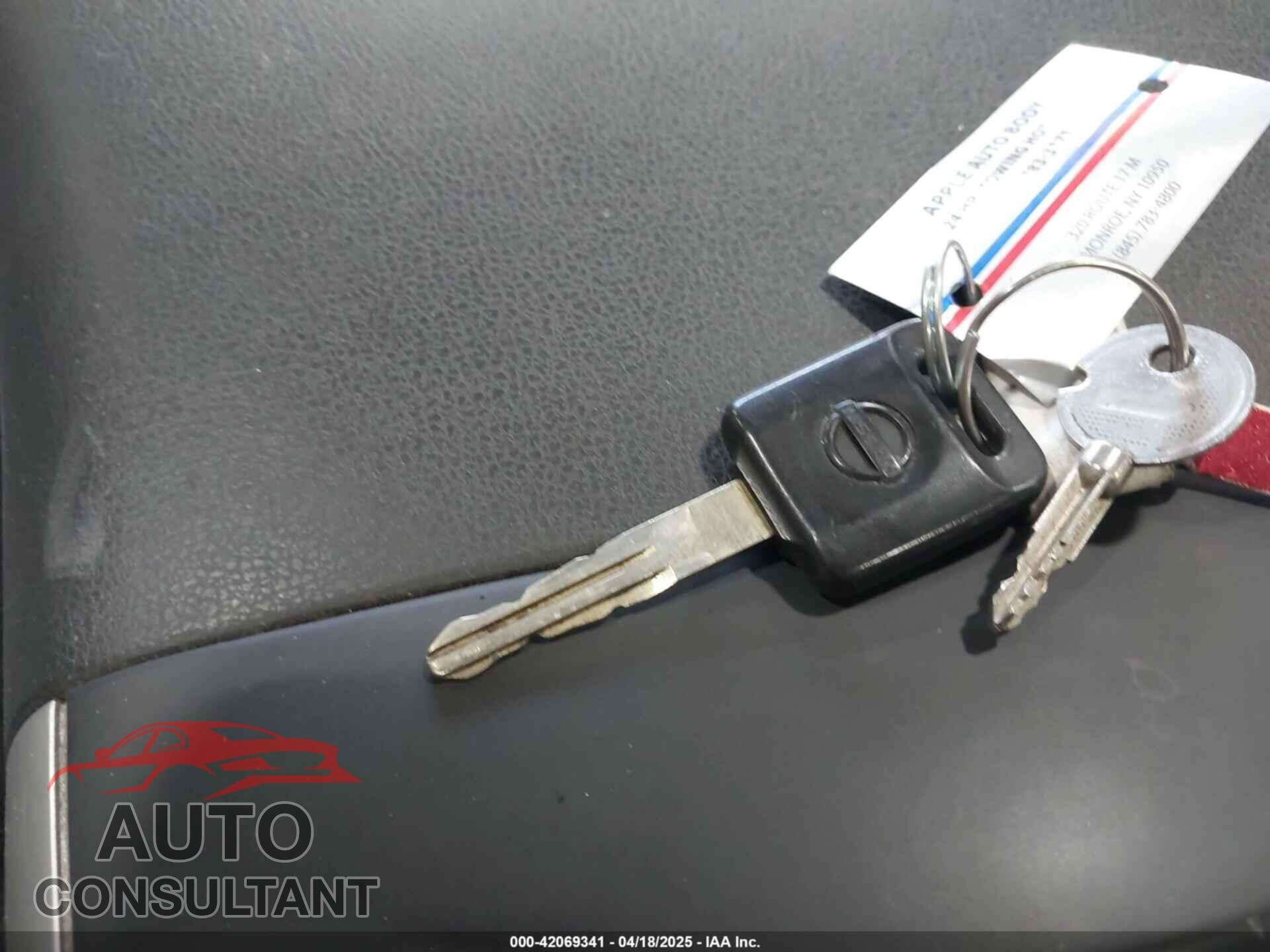 NISSAN VERSA NOTE 2017 - 3N1CE2CP3HL370492
