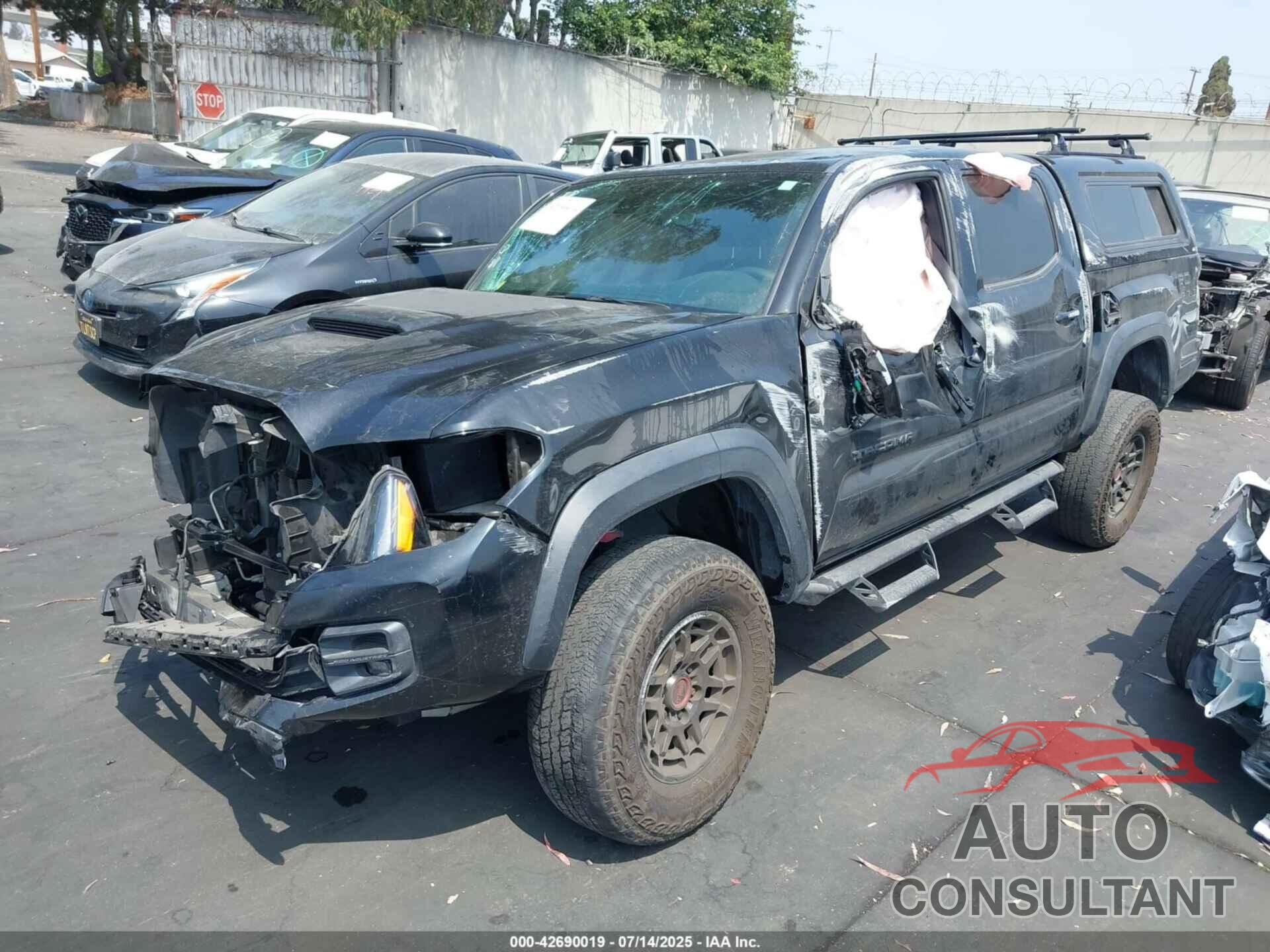TOYOTA TACOMA 2022 - 3TYCZ5AN1NT071372