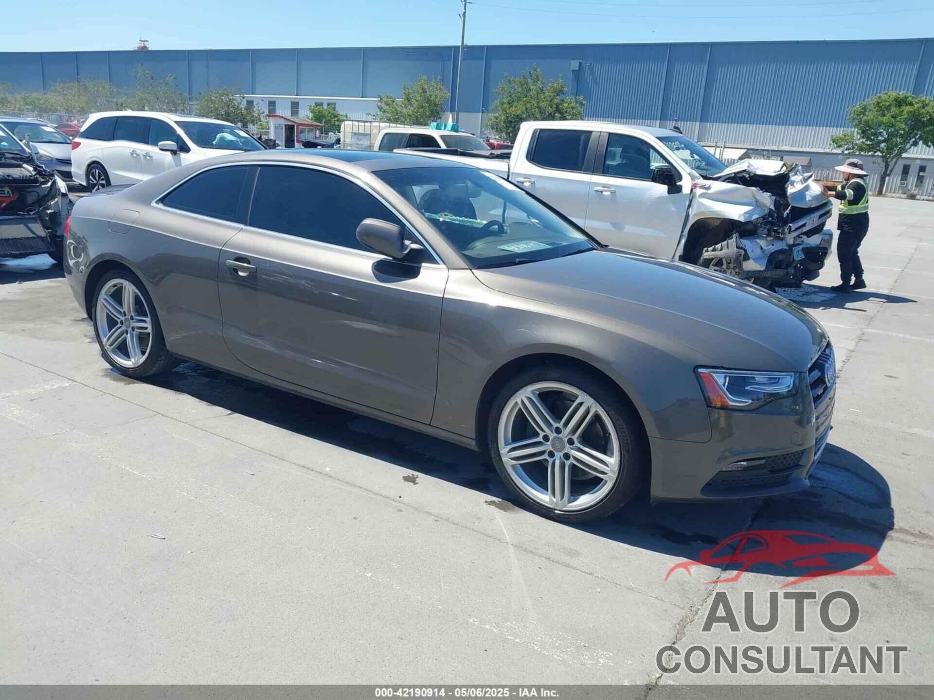 AUDI A5 2014 - WAULFAFR0EA021534