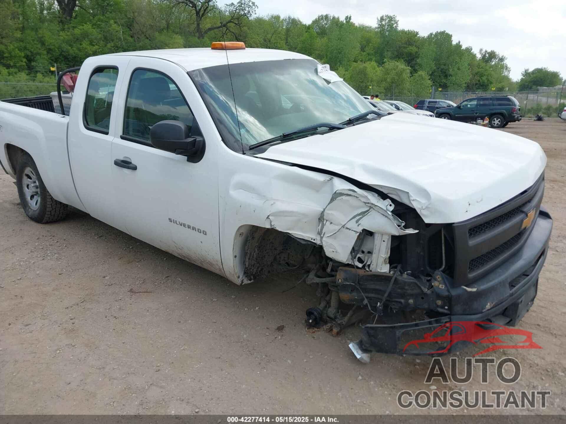 CHEVROLET SILVERADO 1500 2013 - 1GCRKPE70DZ221762