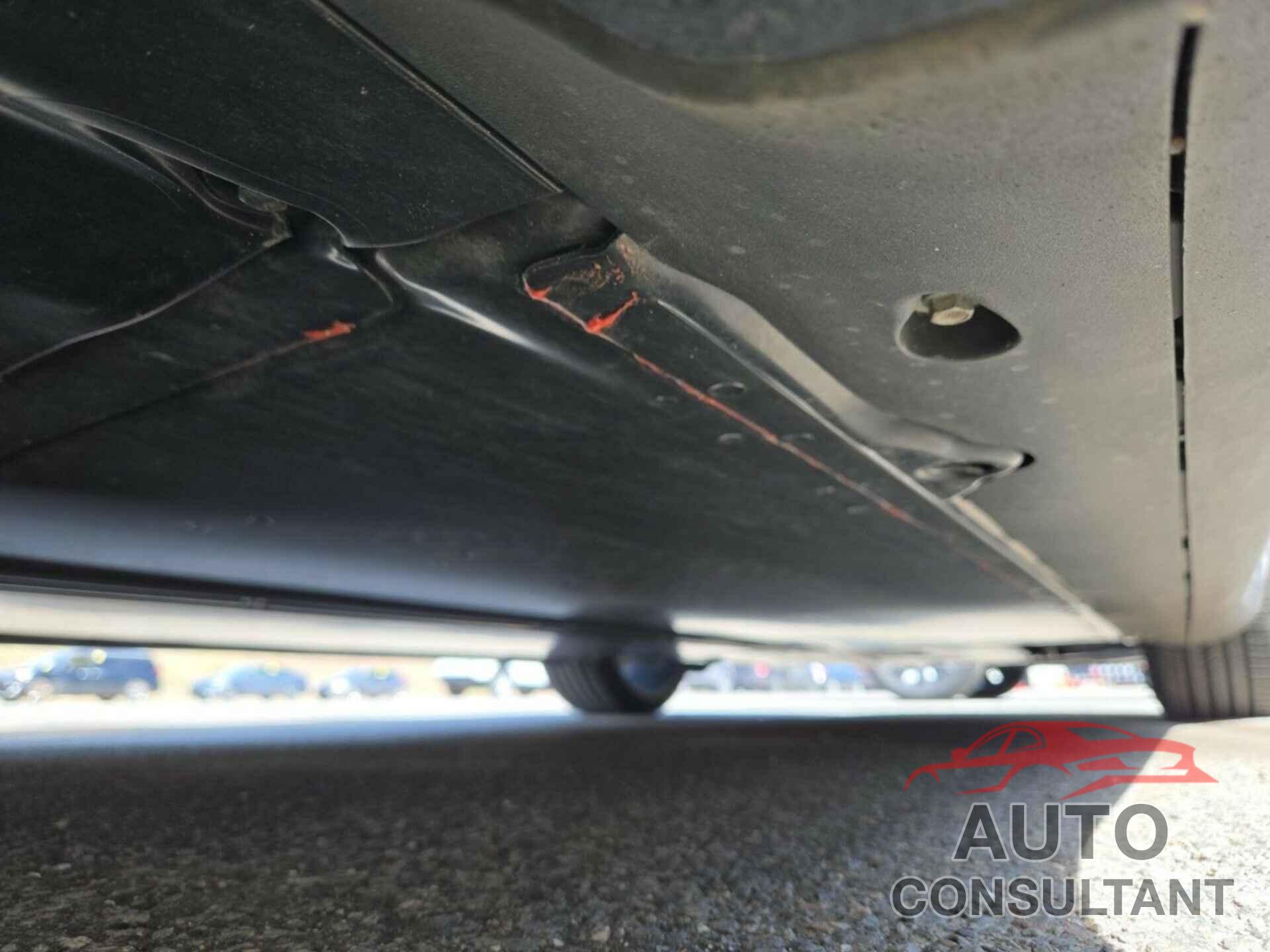 TESLA MODEL Y 2023 - 7SAYGDEF9PF700567