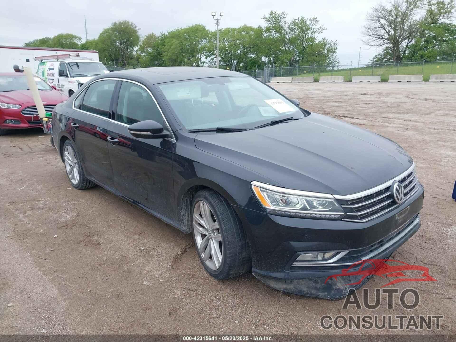 VOLKSWAGEN PASSAT 2018 - 1VWBA7A31JC027874