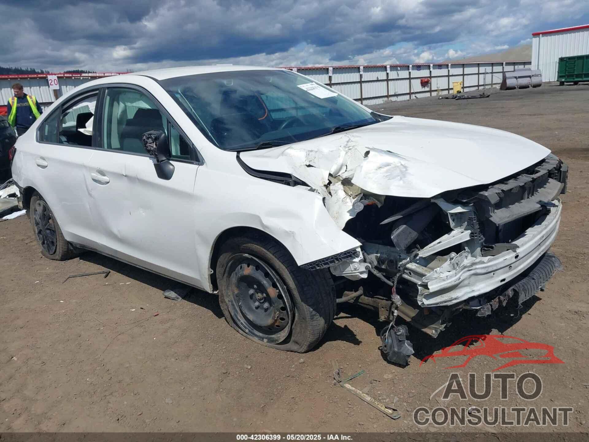 SUBARU LEGACY 2019 - 4S3BNAB66K3030879