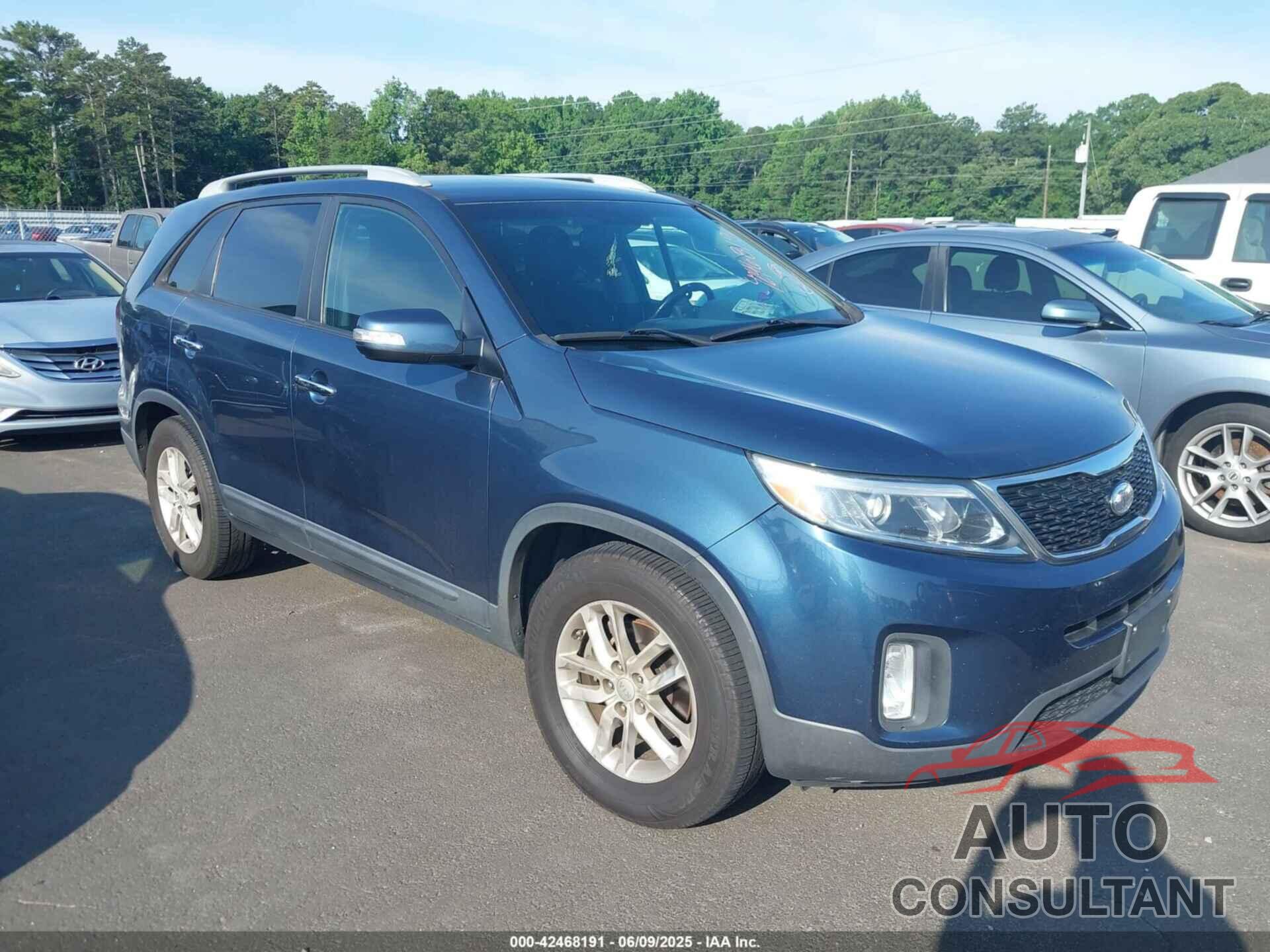 KIA SORENTO 2015 - 5XYKT3A67FG566888