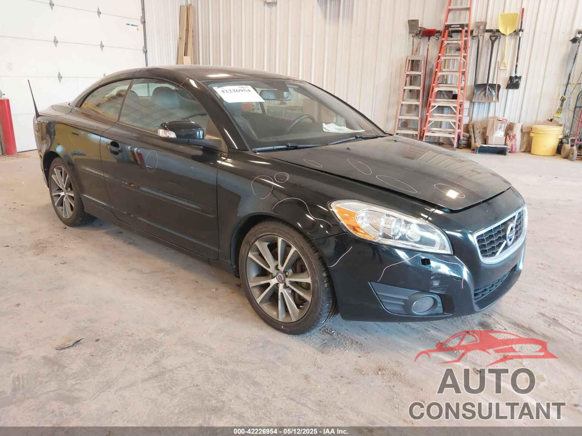 VOLVO C70 2012 - YV1672MC7CJ123101