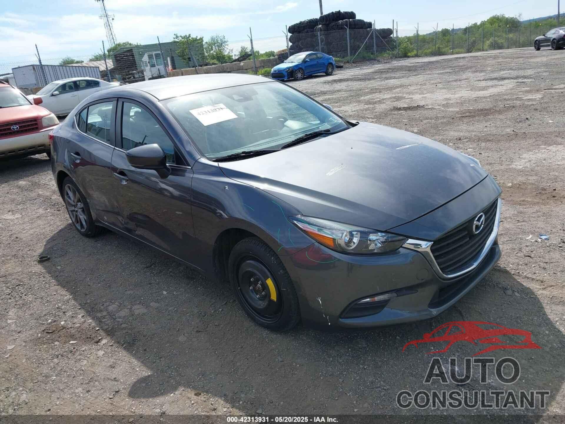 MAZDA MAZDA3 2018 - 3MZBN1V36JM212075