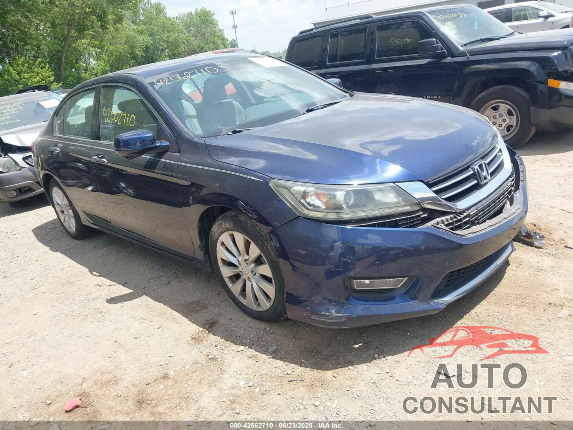 HONDA ACCORD 2013 - 1HGCR3F81DA012435