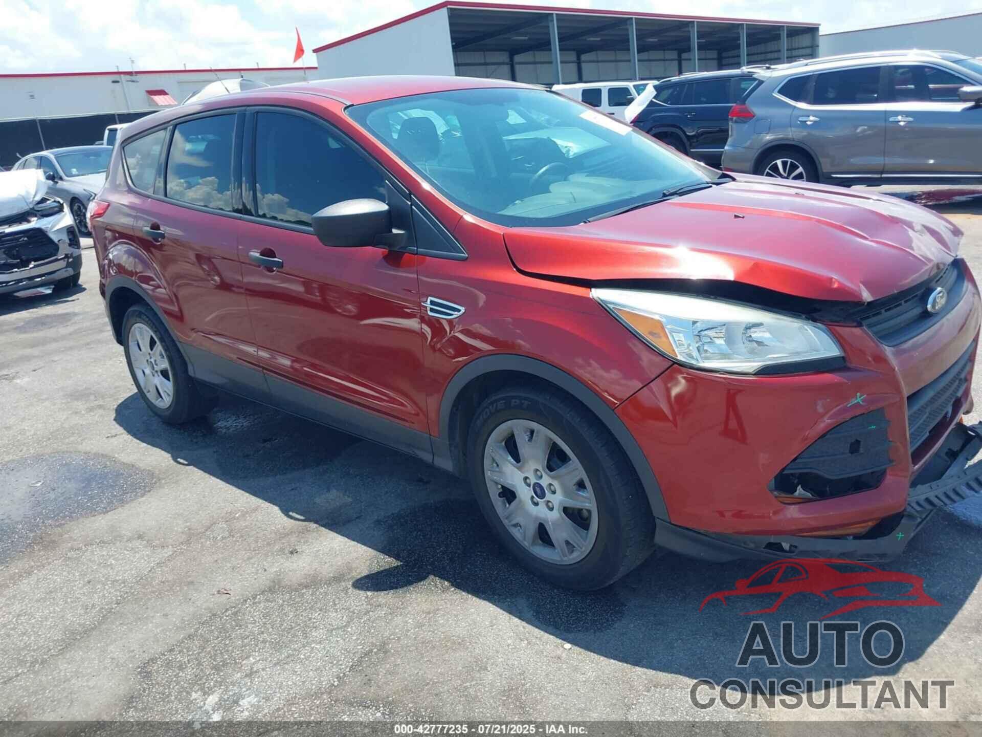 FORD ESCAPE 2016 - 1FMCU0F78GUA03166