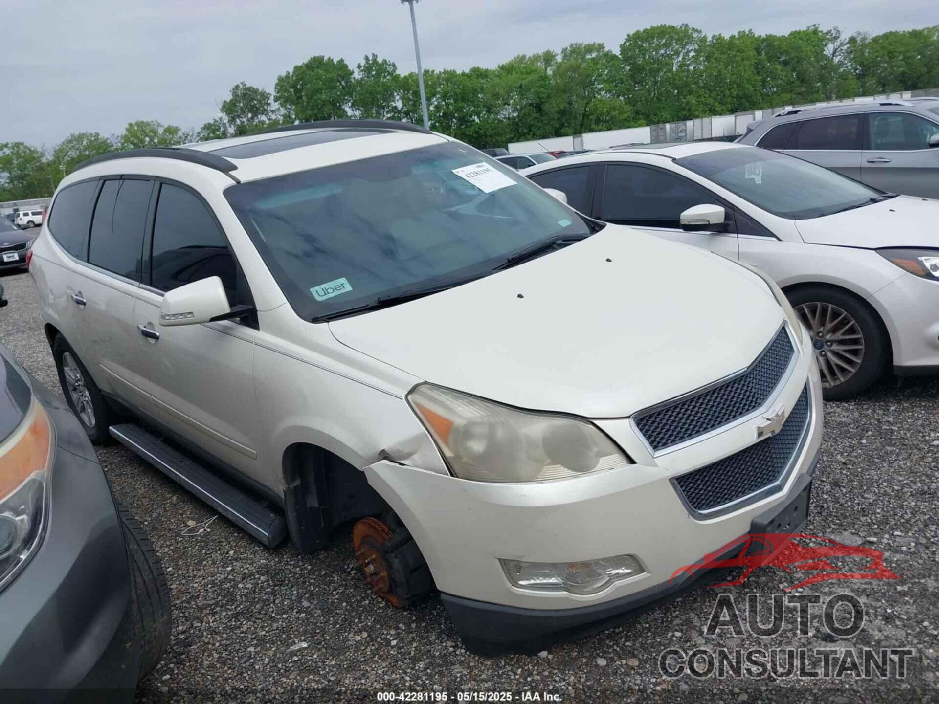 CHEVROLET TRAVERSE 2011 - 1GNKRGED6BJ151688