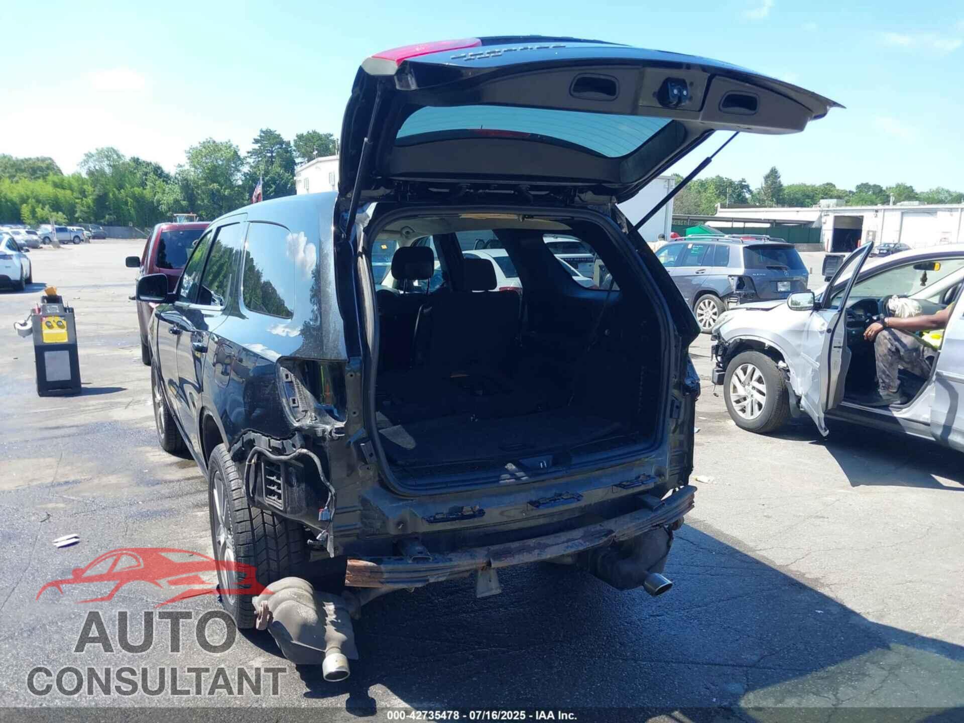 DODGE DURANGO 2013 - 1C4RDJAG8DC575352