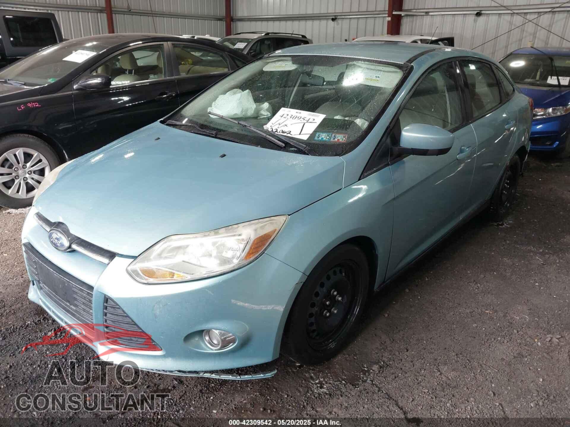 FORD FOCUS 2012 - 1FAHP3F24CL260001