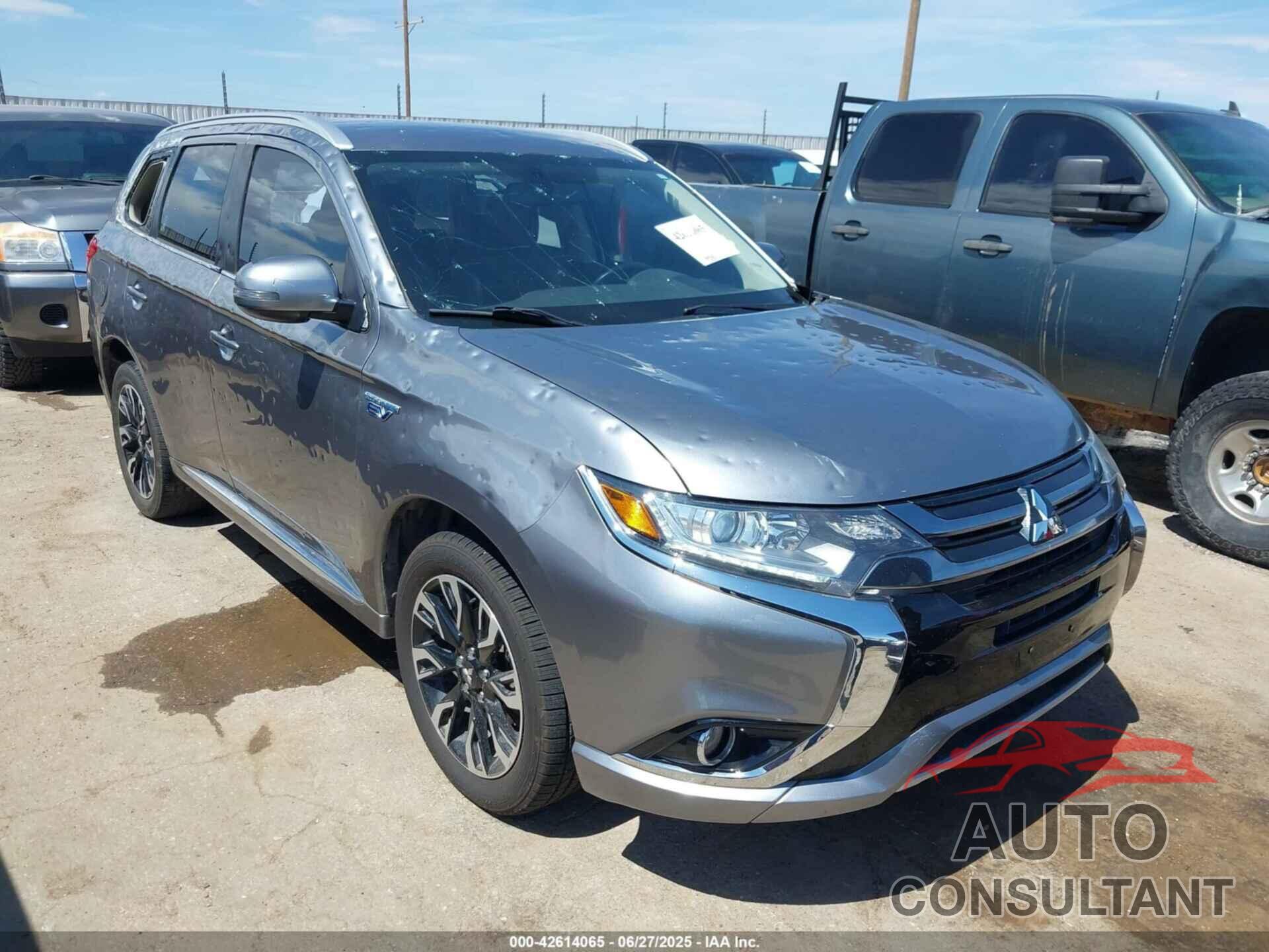 MITSUBISHI OUTLANDER PHEV 2018 - JA4J24A53JZ031721