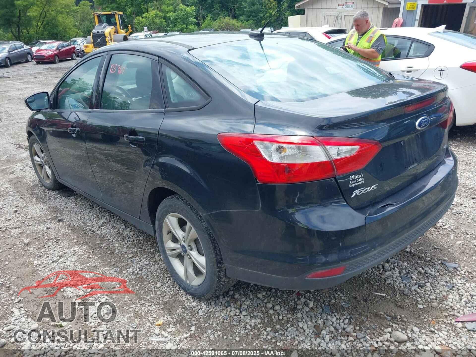 FORD FOCUS 2014 - 1FADP3F28EL448392