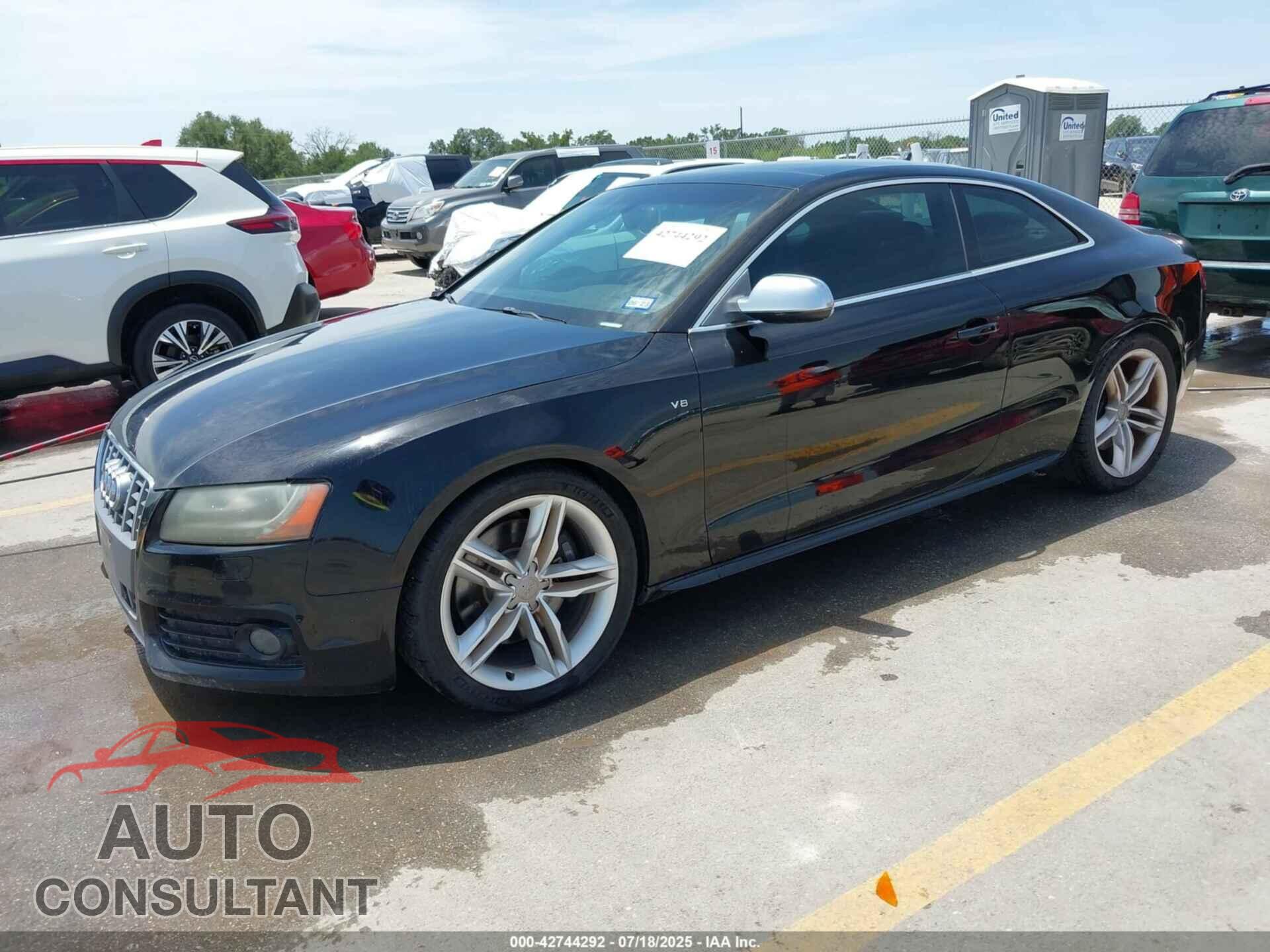 AUDI S5 2011 - WAUCVAFR4BA044166