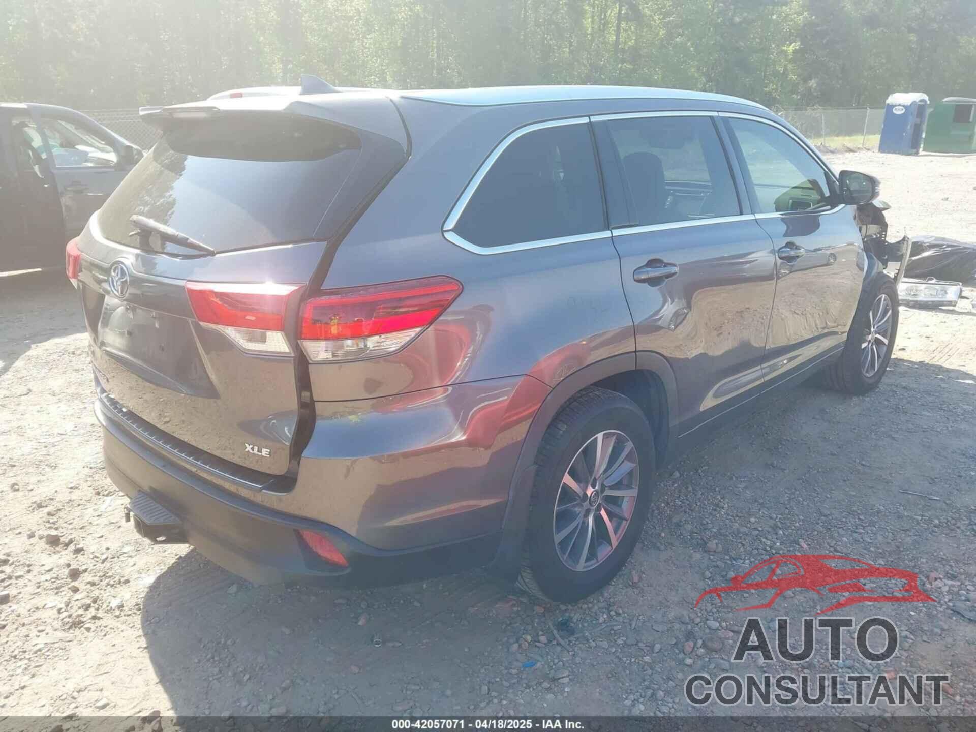 TOYOTA HIGHLANDER 2017 - 5TDKZRFHXHS523583