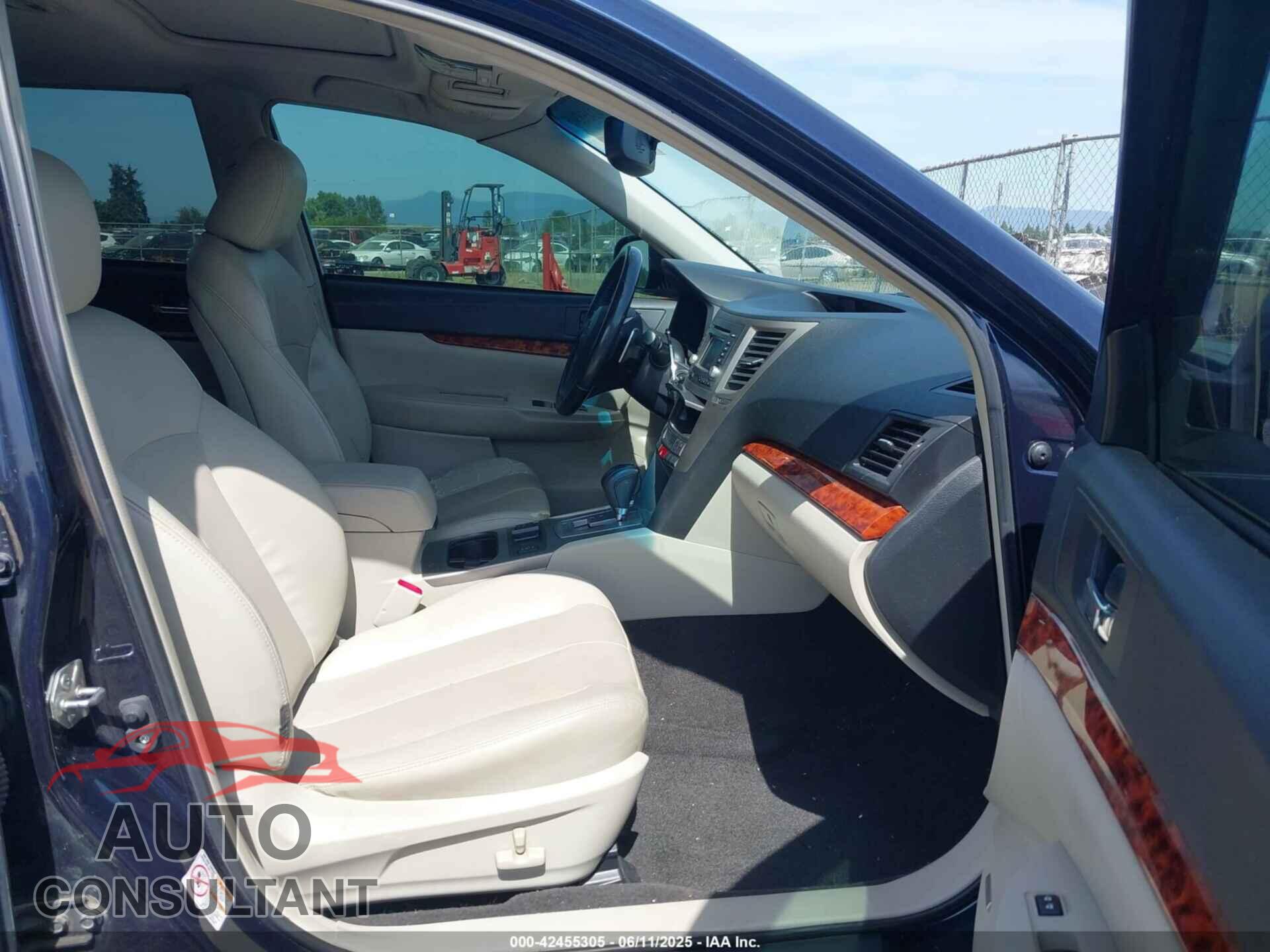 SUBARU OUTBACK 2012 - 4S4BRBKC6C3204186
