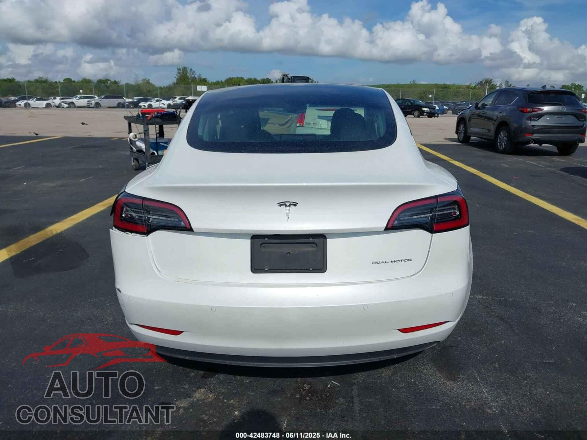 TESLA MODEL 3 2022 - 5YJ3E1EB6NF168930