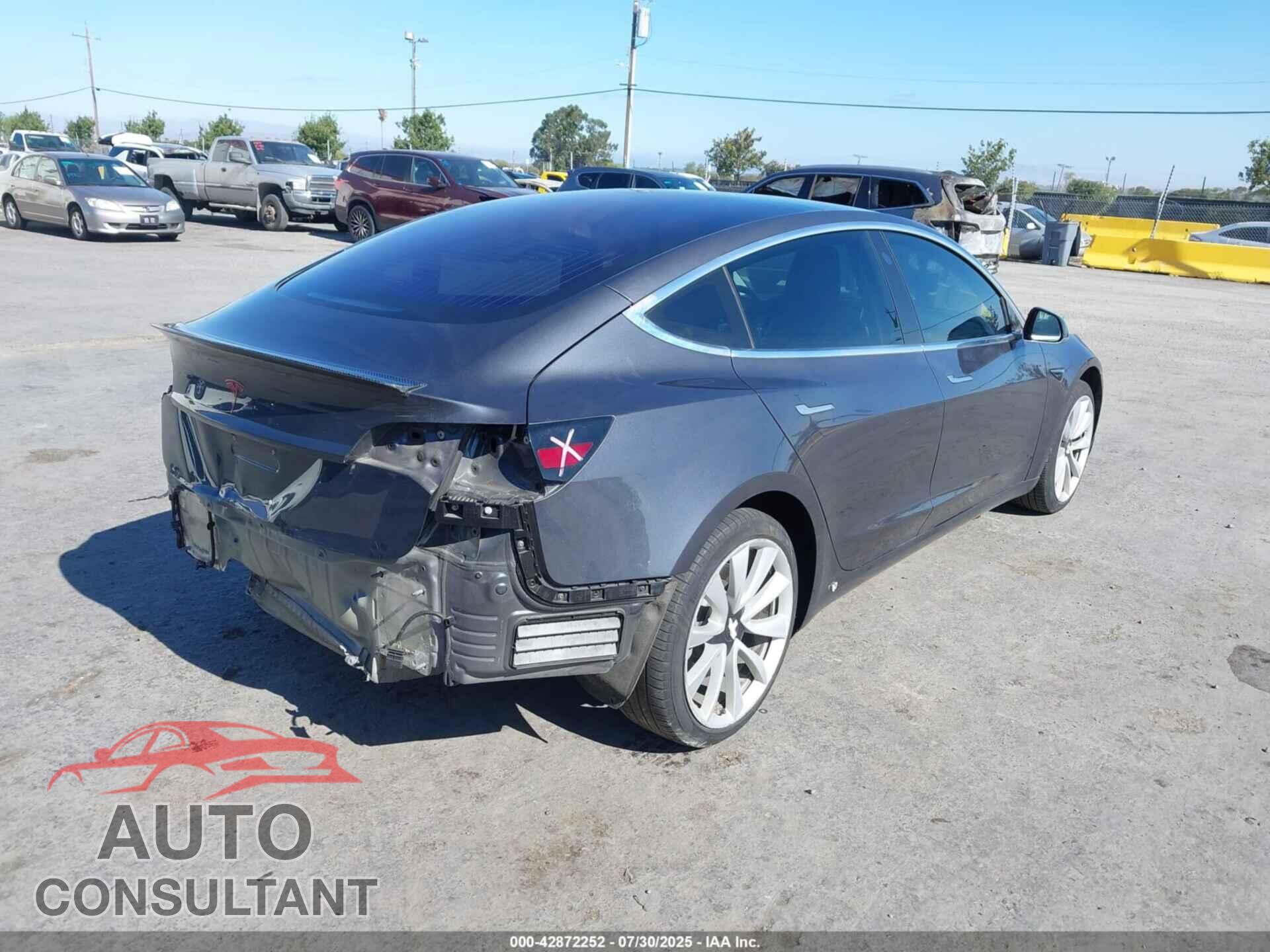 TESLA MODEL 3 2018 - 5YJ3E1EA8JF024006