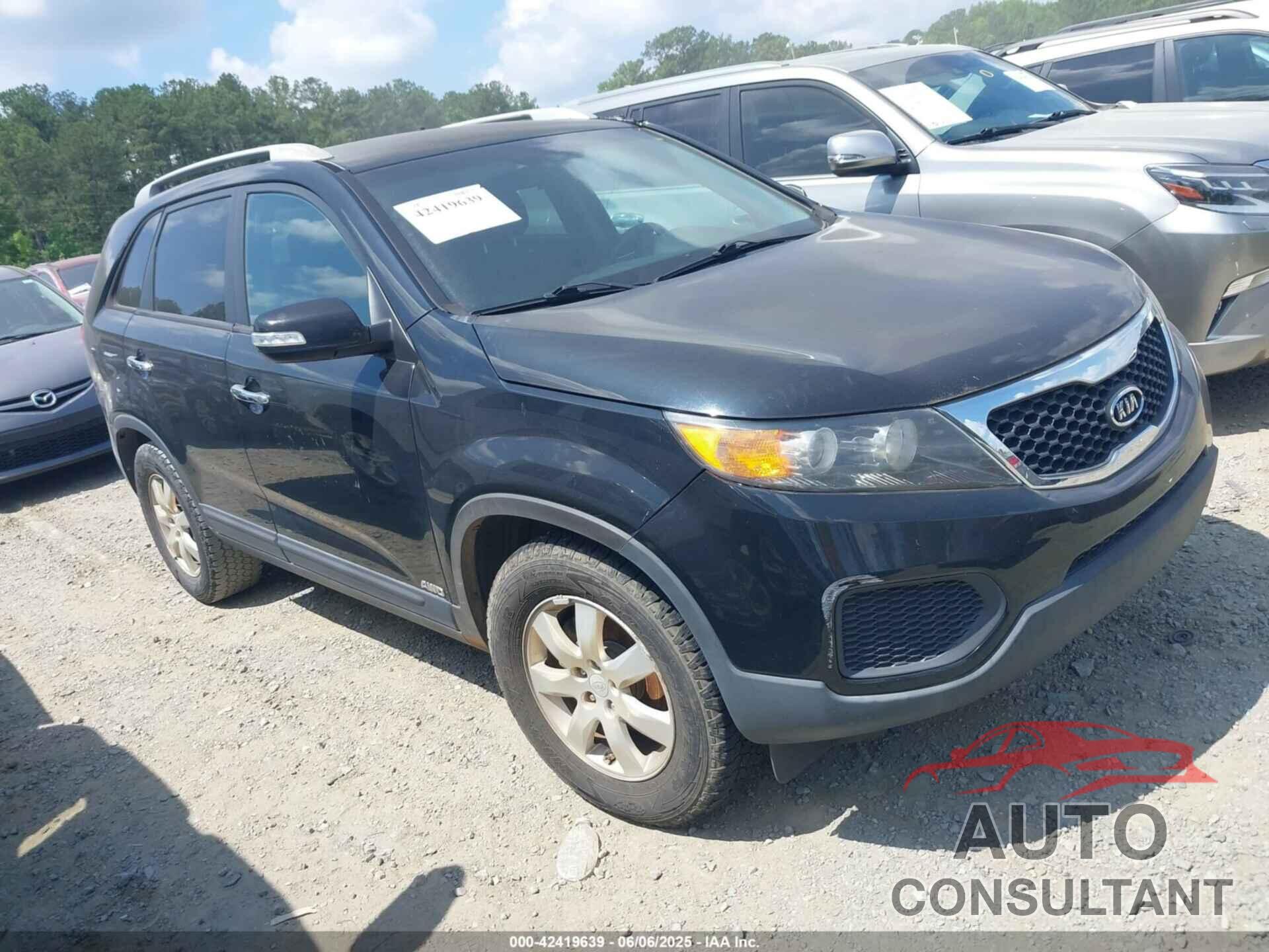 KIA SORENTO 2011 - 5XYKTDA21BG159792