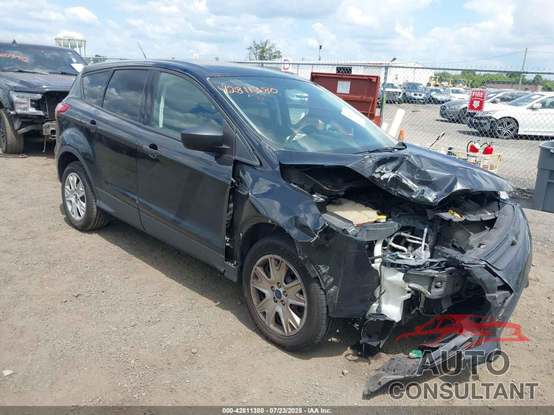 FORD ESCAPE 2014 - 1FMCU0F72EUE41811