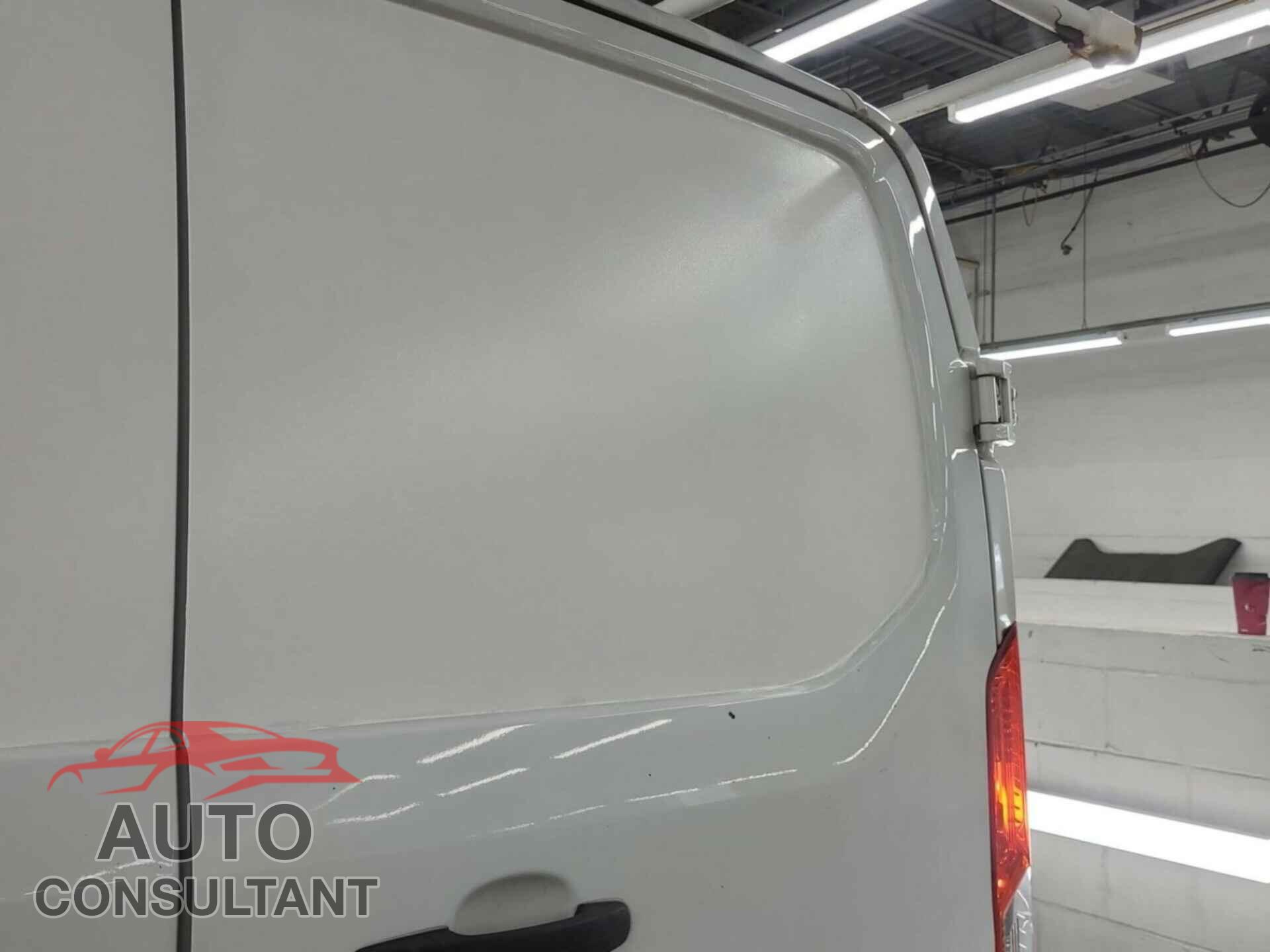FORD TRANSIT 2017 - 1FTYR1YM4HKB43541