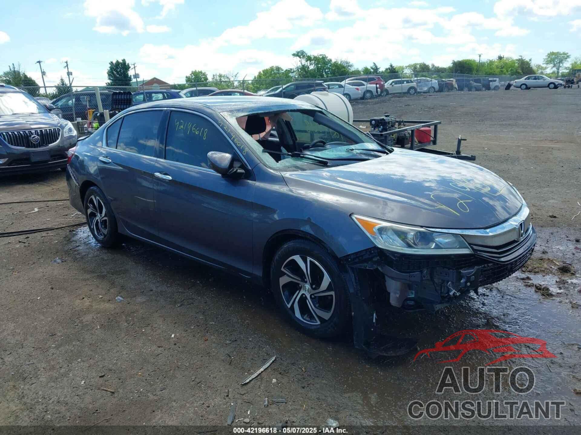 HONDA ACCORD 2017 - 1HGCR2F38HA239870