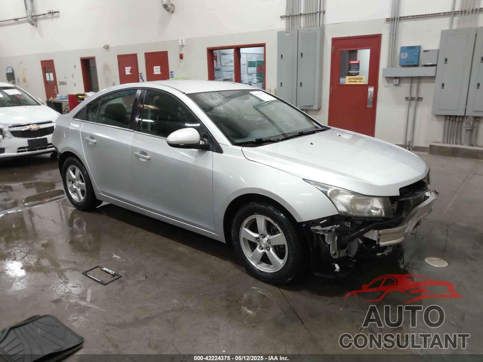 CHEVROLET CRUZE 2014 - 1G1PC5SB8E7117110