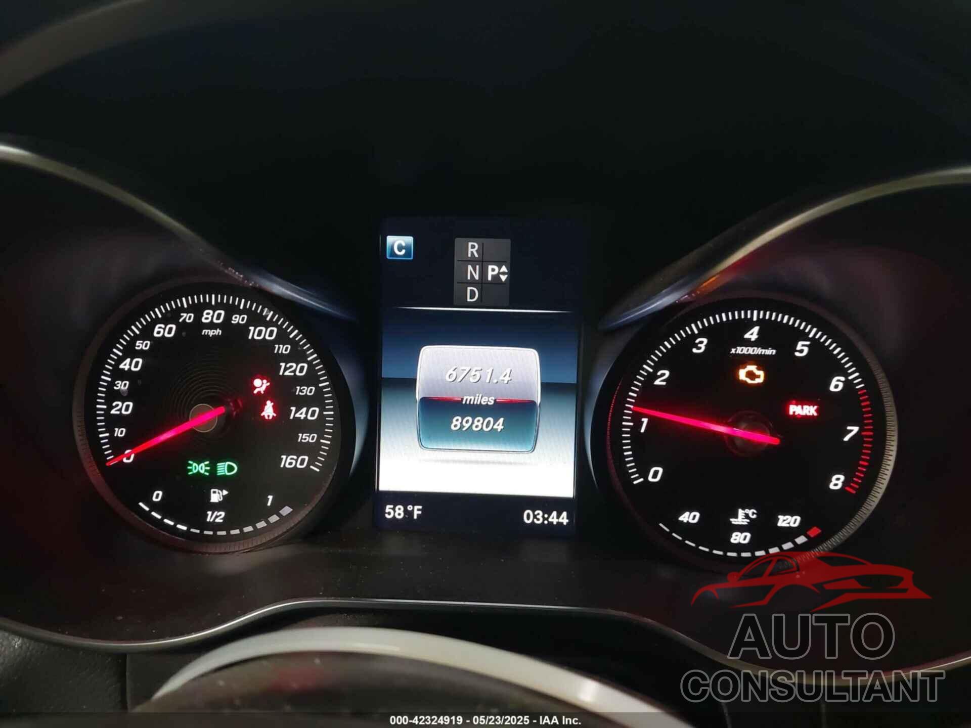 MERCEDES-BENZ GLC 300 2016 - WDC0G4KB6GF098521