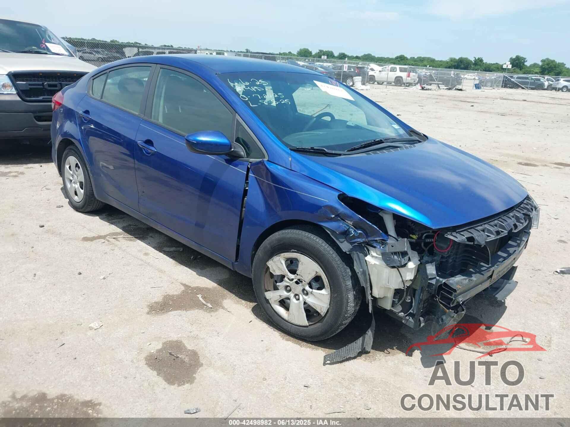 KIA FORTE 2017 - 3KPFK4A76HE039542