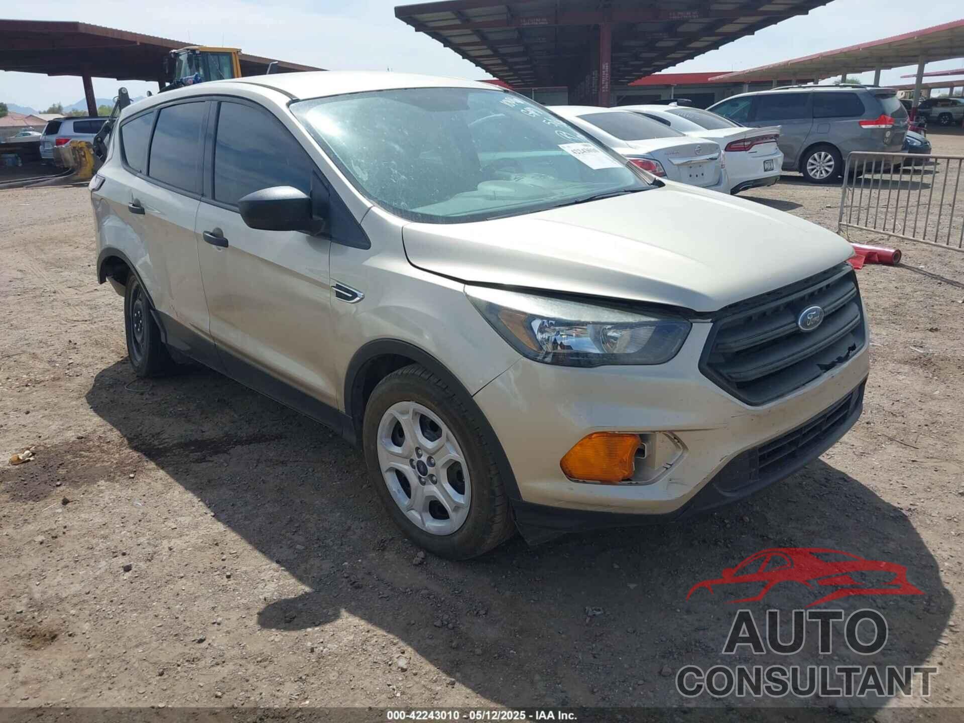 FORD ESCAPE 2018 - 1FMCU0F70JUB74047