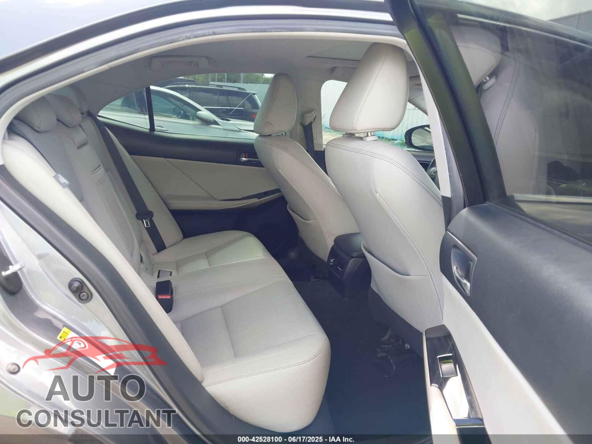 LEXUS IS 250 2015 - JTHBF1D28F5063687
