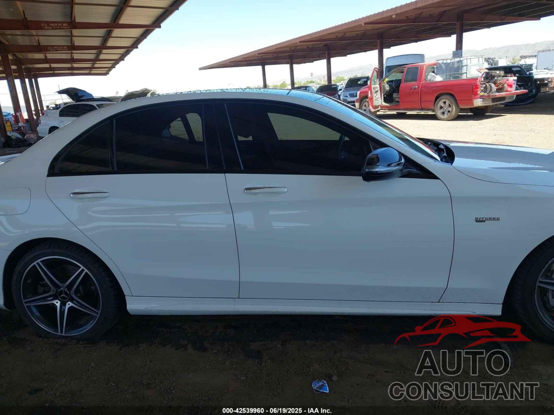 MERCEDES-BENZ AMG C 43 2017 - 55SWF6EB6HU187598