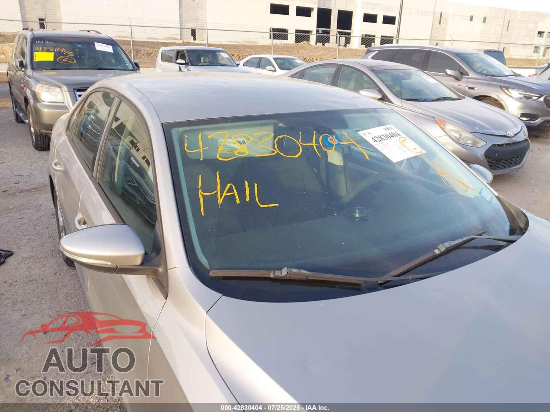 VOLKSWAGEN PASSAT 2012 - 1VWAP7A36CC052041