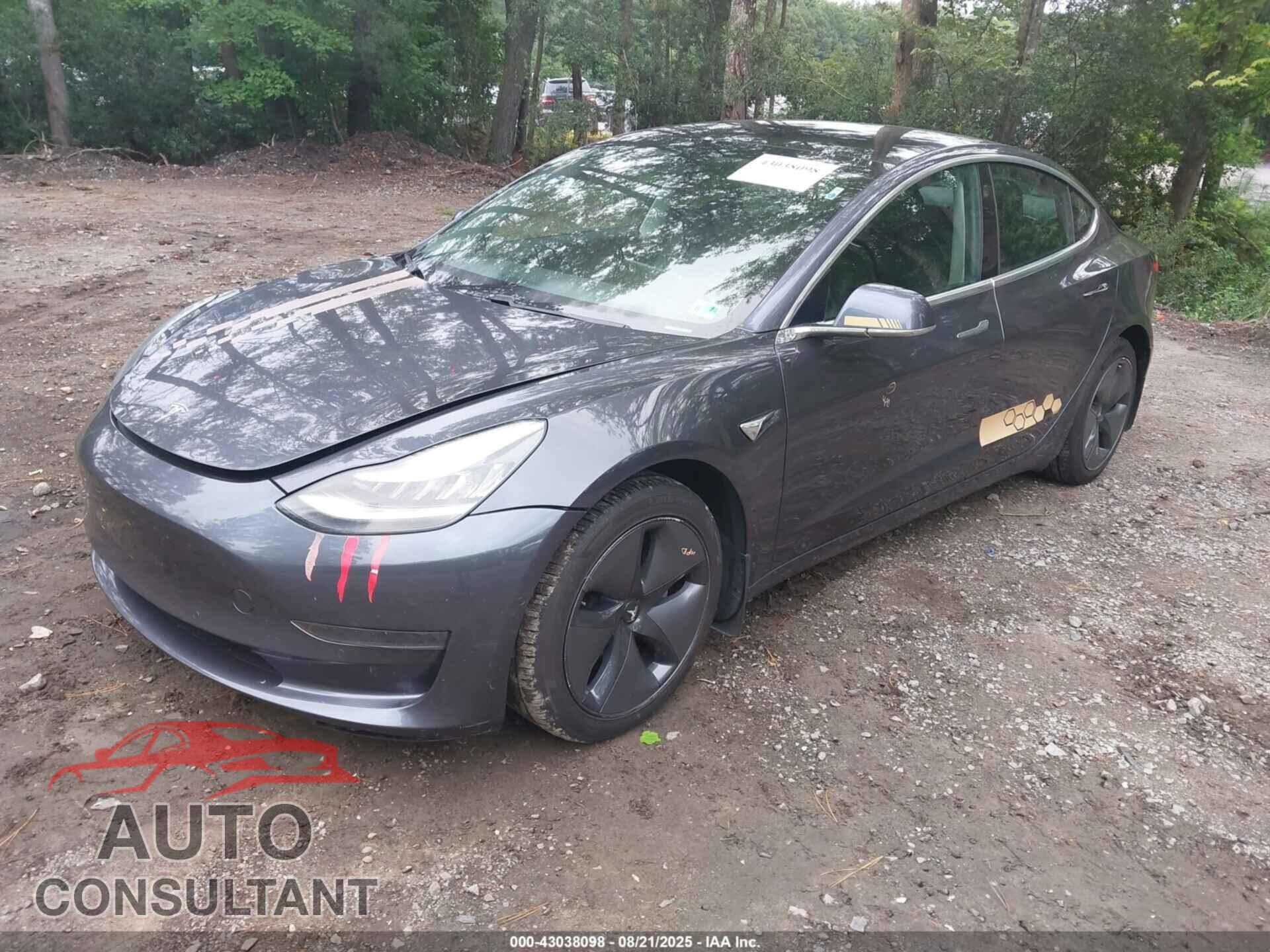 TESLA MODEL 3 2020 - 5YJ3E1EA2LF739253