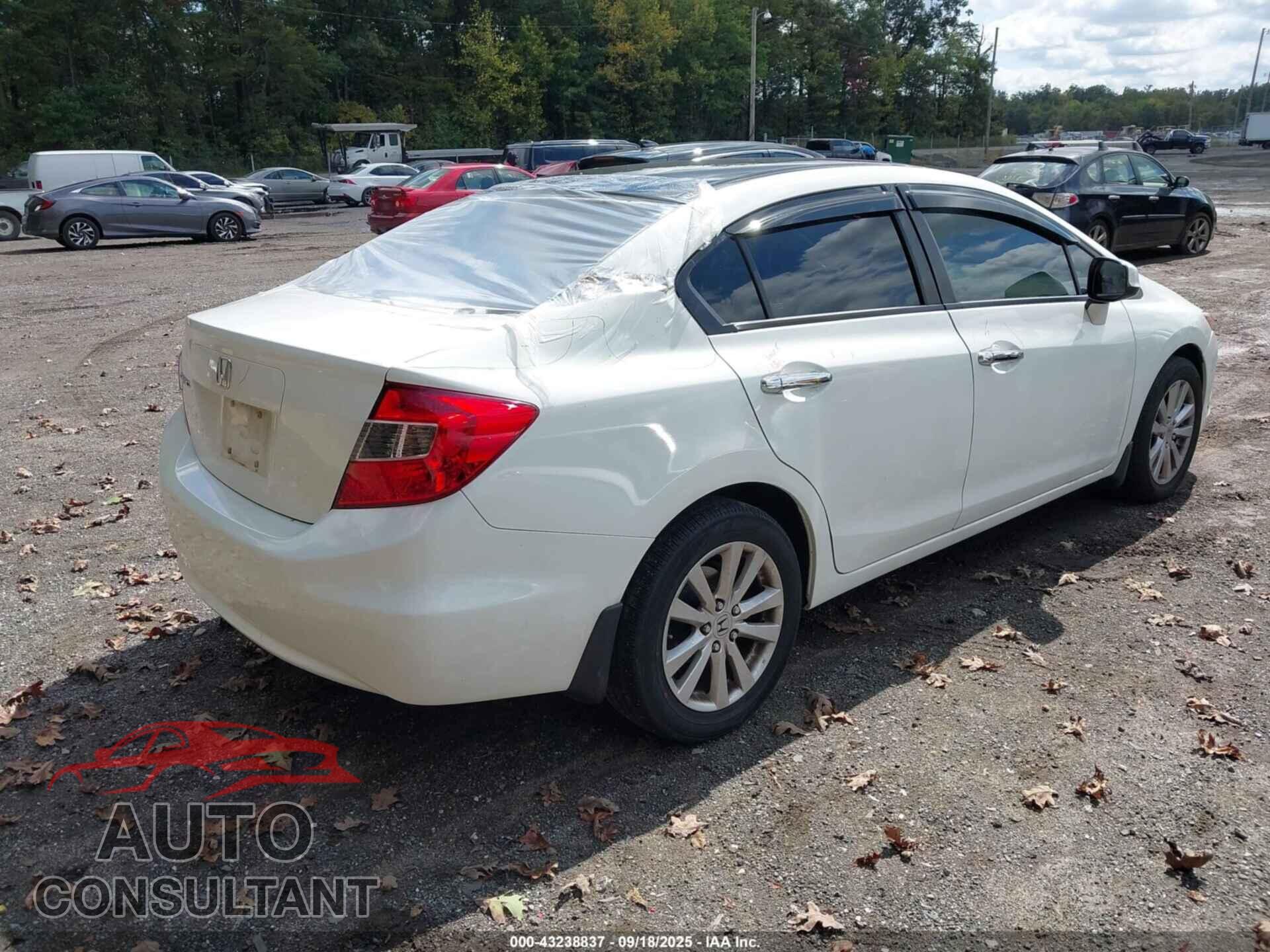 HONDA CIVIC 2012 - 19XFB2F81CE097587
