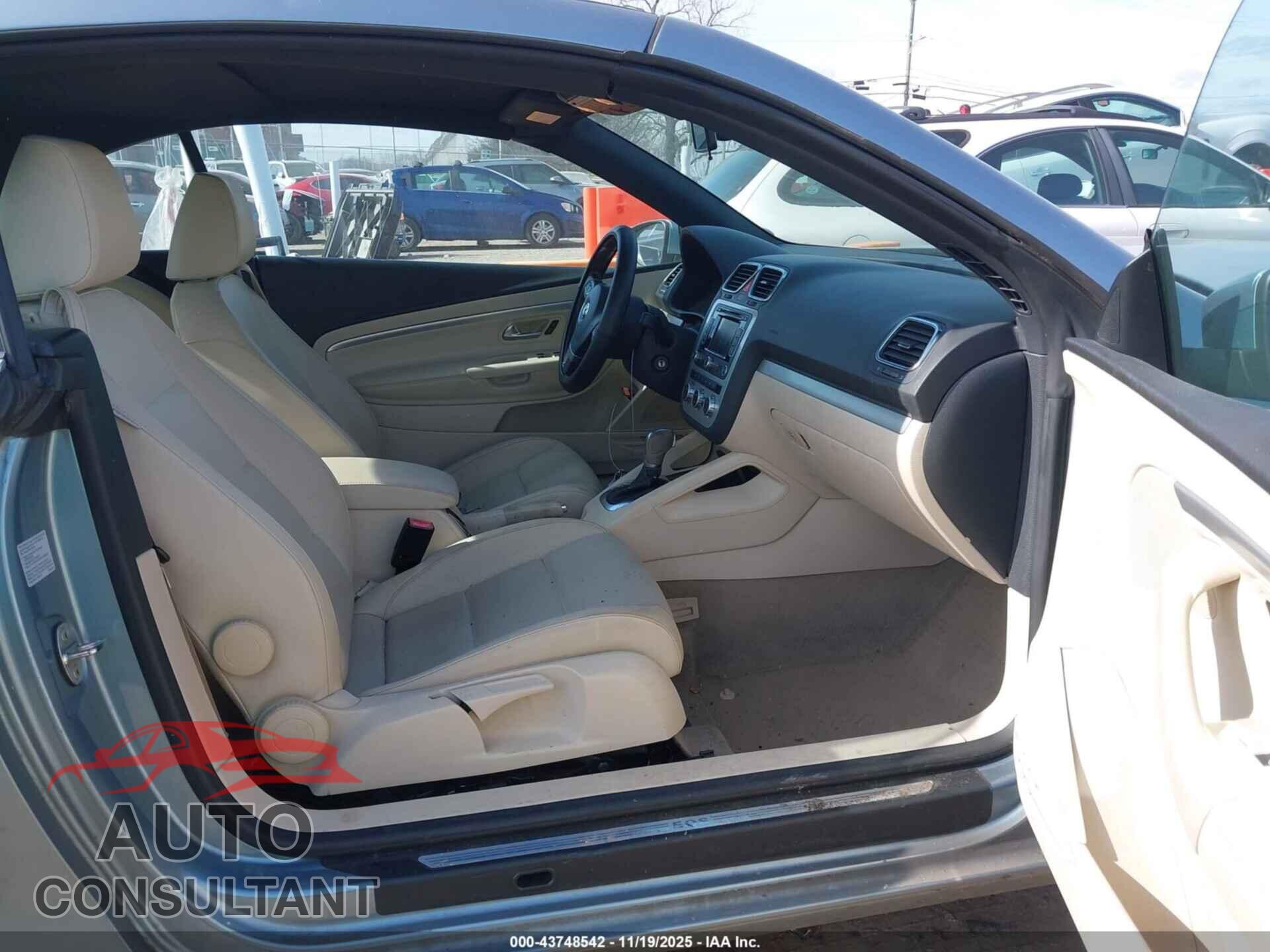 VOLKSWAGEN EOS 2014 - WVWBW8AH3EV005343