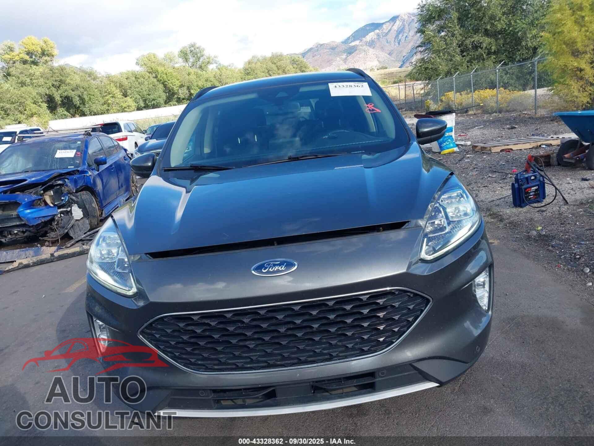 FORD ESCAPE 2020 - 1FMCU9J96LUA81355