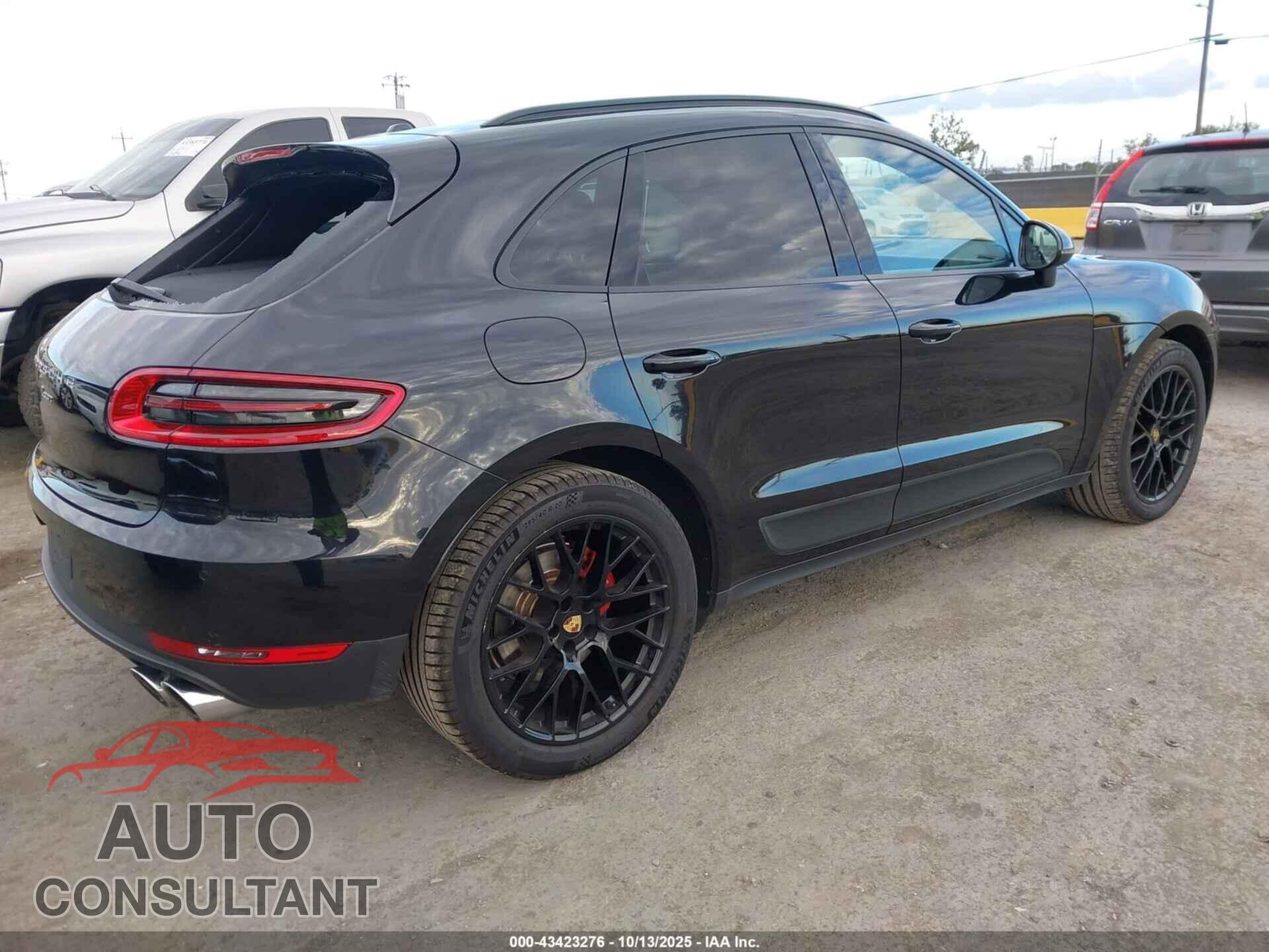 PORSCHE MACAN 2018 - WP1AA2A57JLB17550