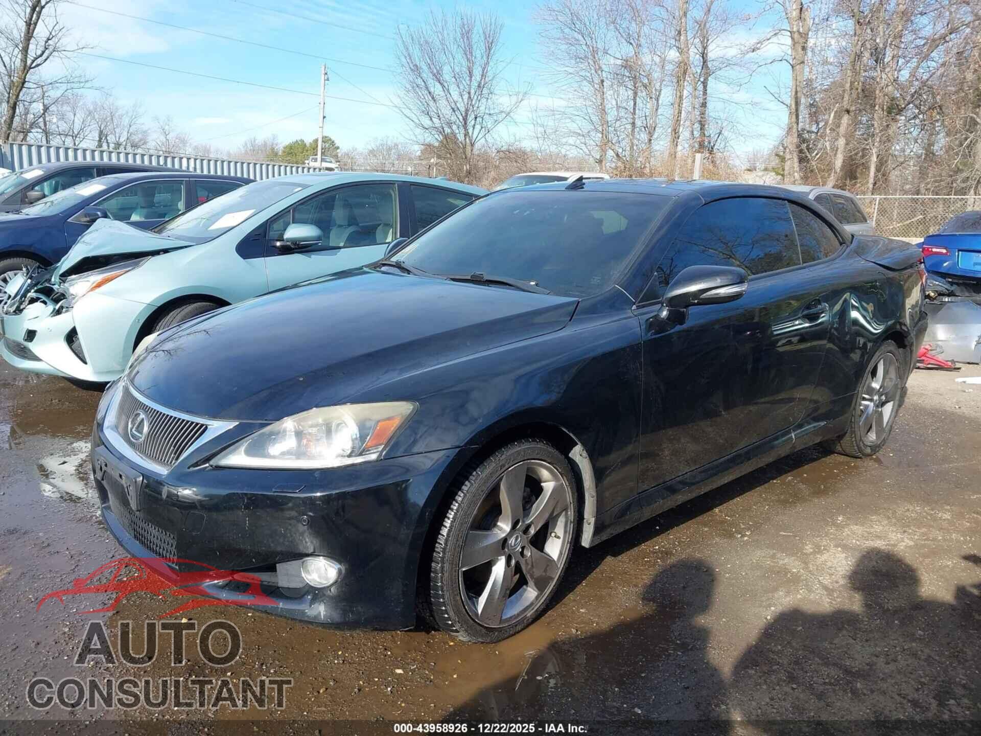 LEXUS IS 250C 2011 - JTHFF2C21B2521221