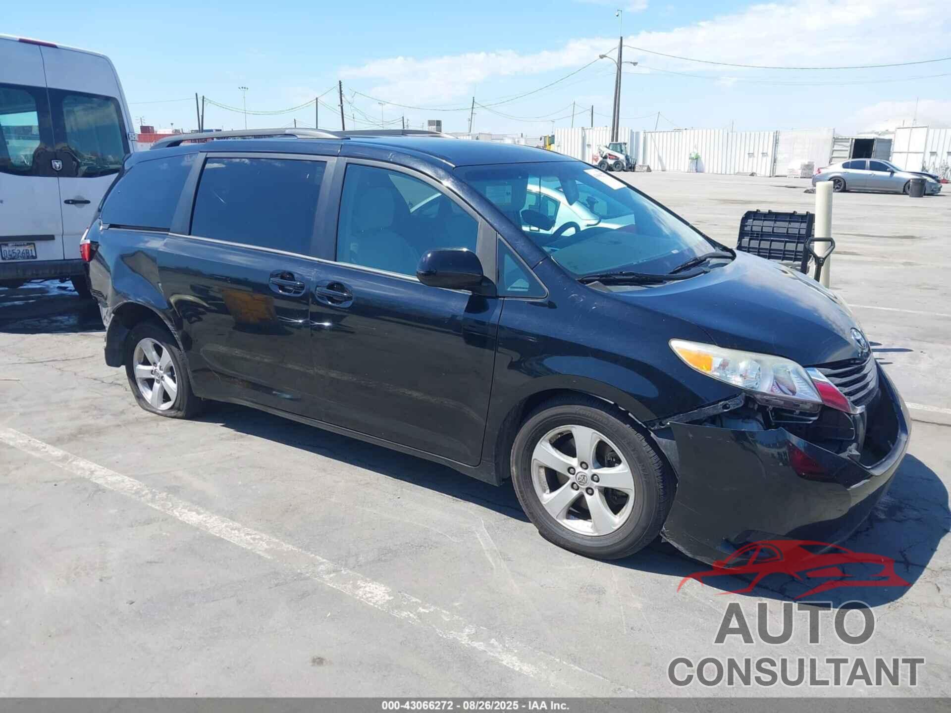 TOYOTA SIENNA 2015 - 5TDKK3DC0FS620359