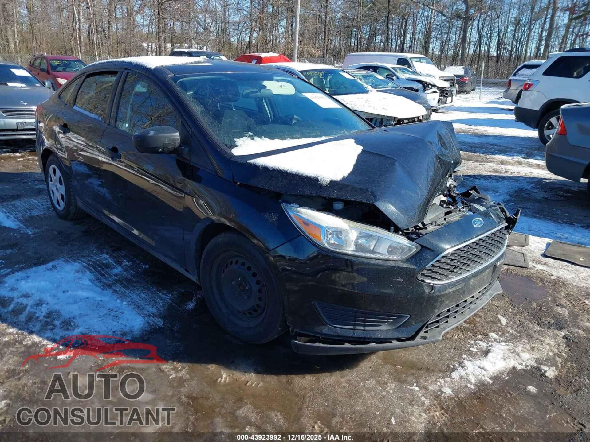 FORD FOCUS 2017 - 1FADP3E29HL305540