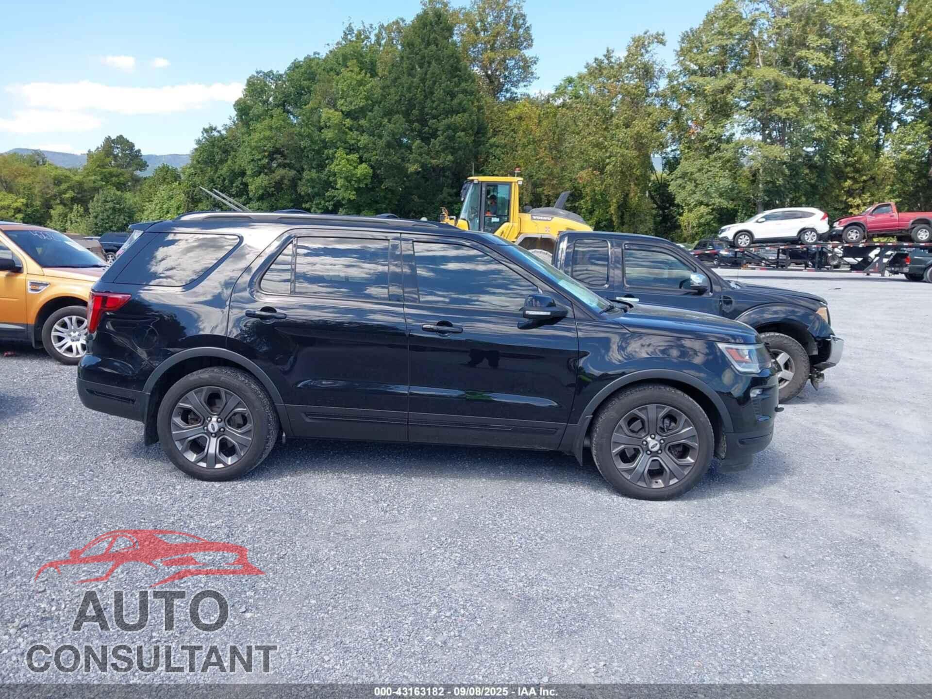 FORD EXPLORER 2018 - 1FM5K8GT1JGB14723