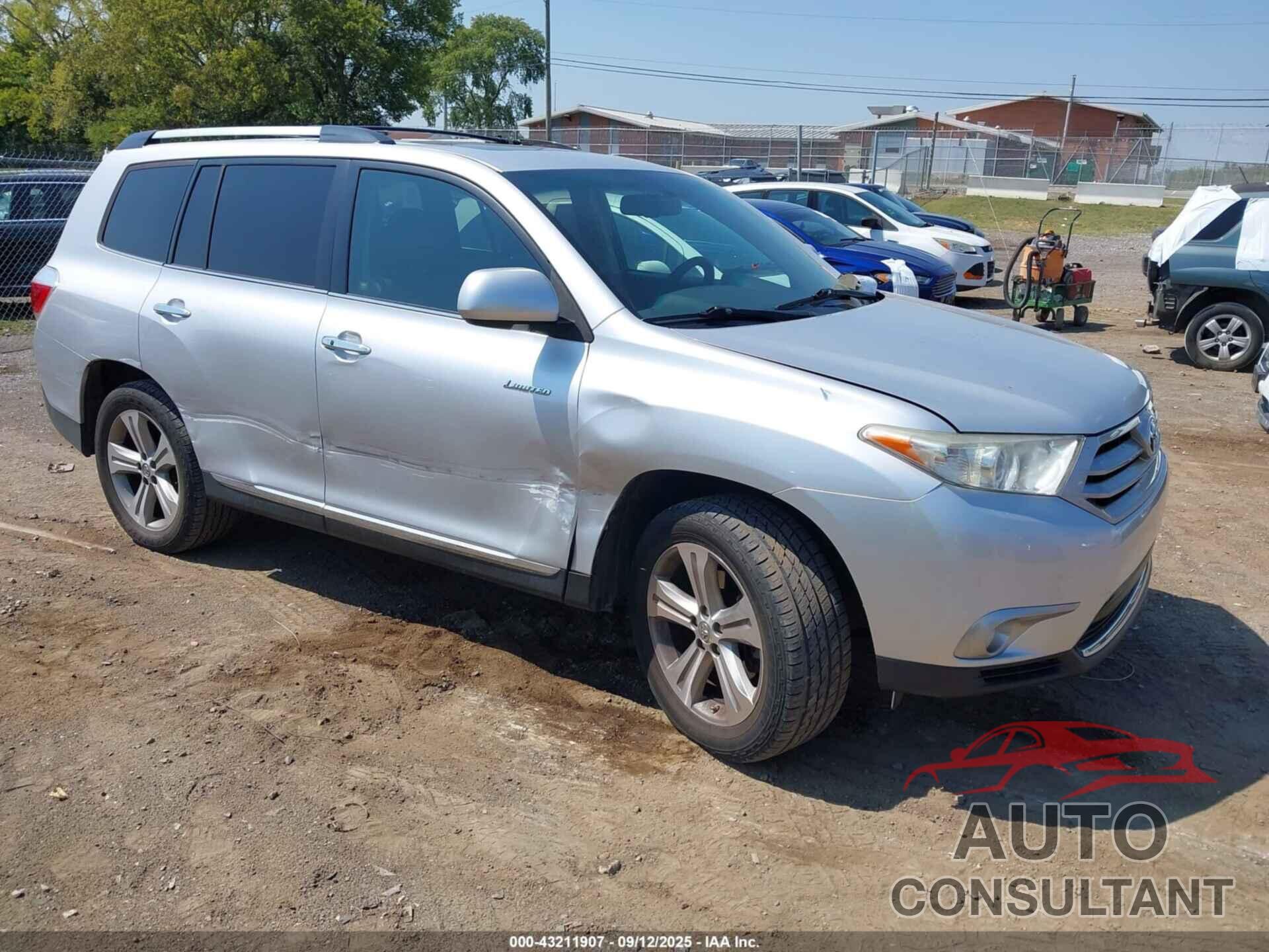 TOYOTA HIGHLANDER 2013 - 5TDDK3EH5DS275281