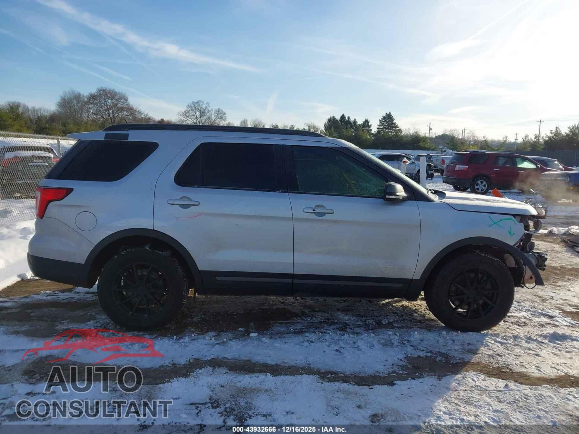 FORD EXPLORER 2018 - 1FM5K7D82JGB44534